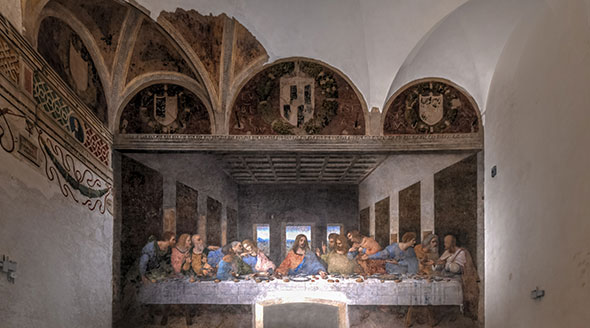 Leonardo's Last Supper painting on the wall